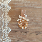 Handmade ceramic biscuit-decorated peg for package closure - 10x5cm