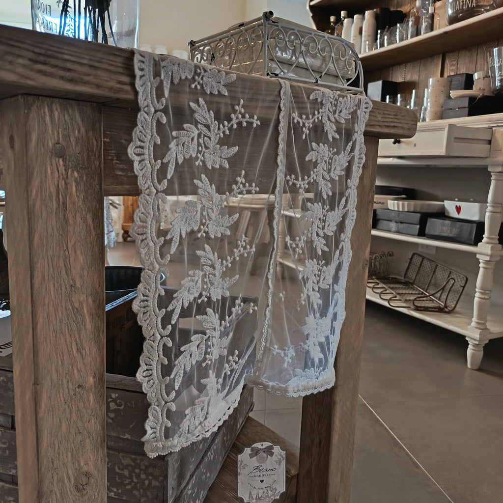 Runner da tavola in pizzo ricamato panna - Blanc Mariclò