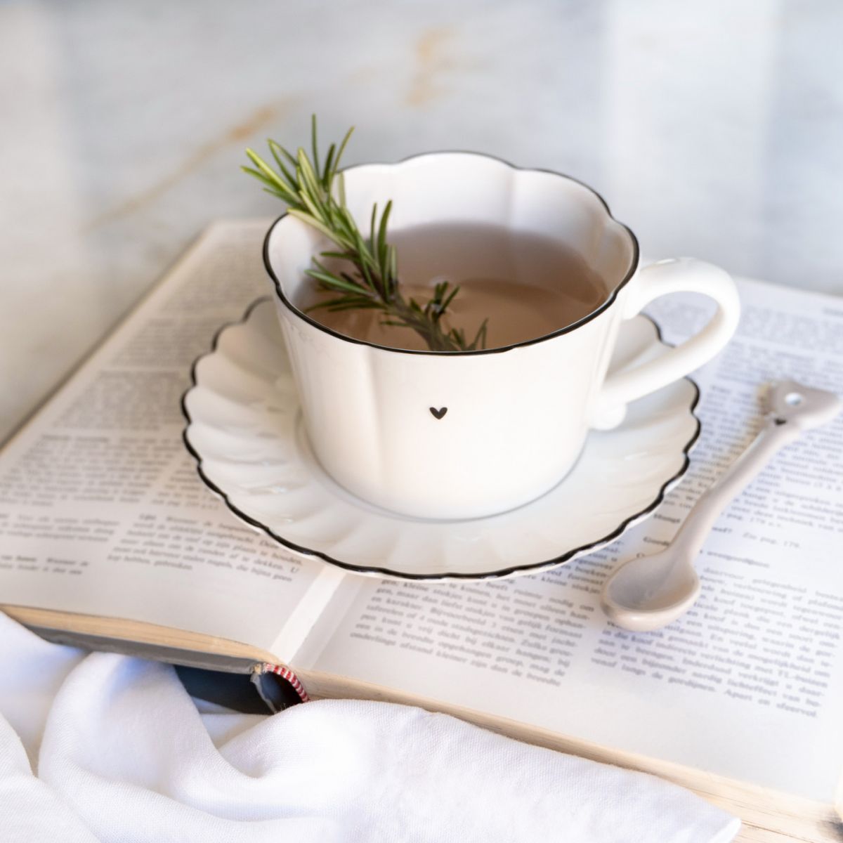 Tazza a fiore con manico senza piattino - Bastion Collection